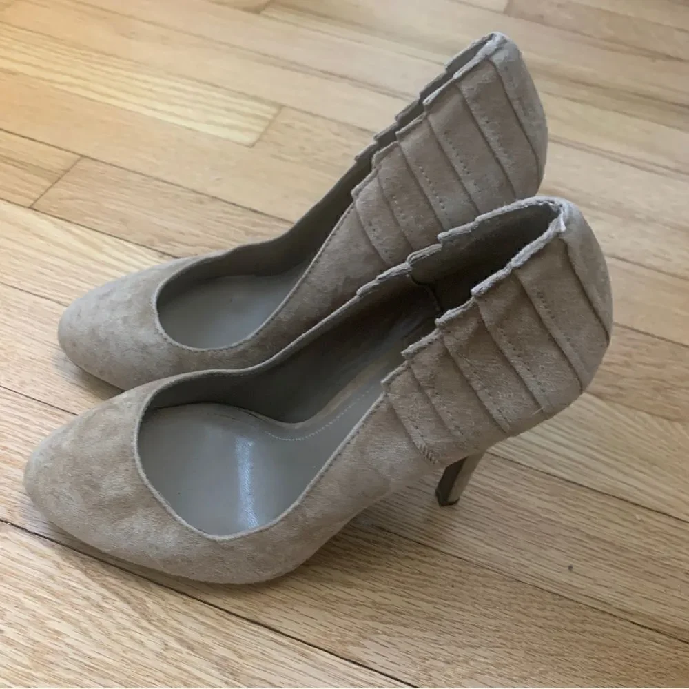 Aldo size 38/7.5 brown heels‎